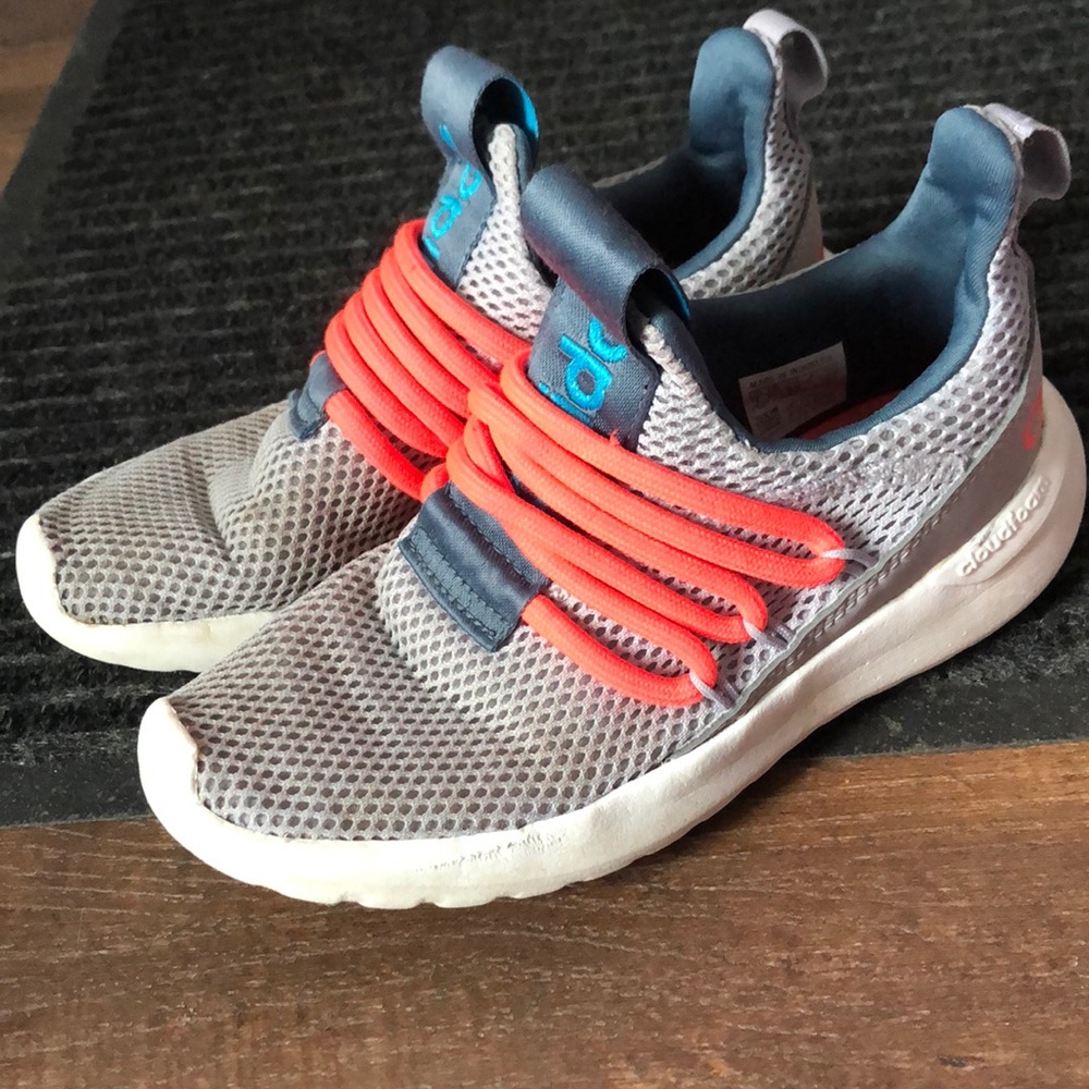 Extremely comfortable sneakers!